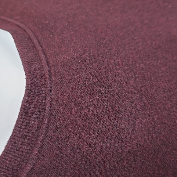 Brandy Melville Crewneck Sweatshirt OS Burgundy - Picture 2 of 5